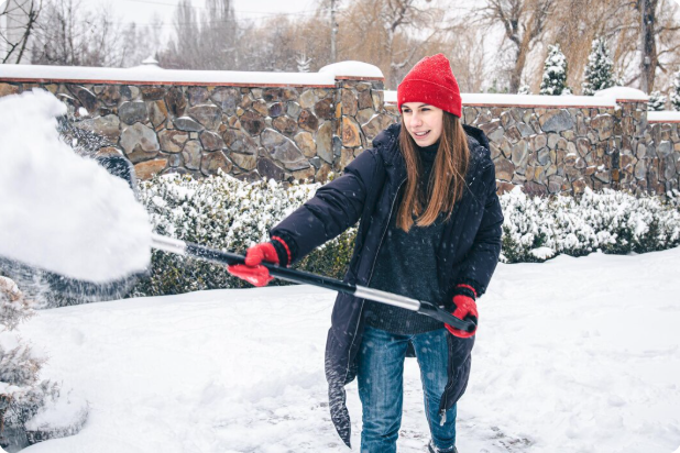 Why Hiring a Snow Removal Service Can Save Time and Reduce Winter Stress