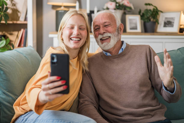 How Online Communities Make Free Time More Enjoyable