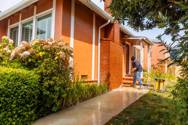 How House Washing Improves Curb Appeal and Exterior Property Maintenance
