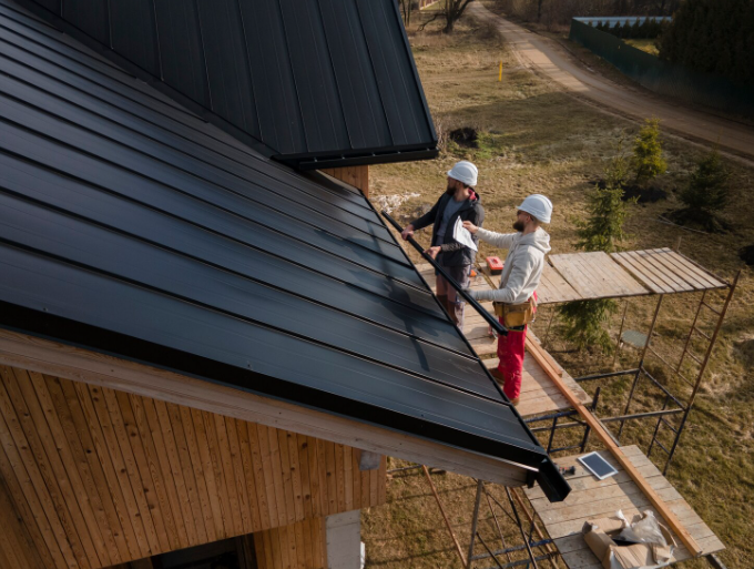Why Modern Roof Replacements and Gutter Replacements Work Better as a Combined Upgrade